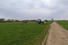 ciągniki łąka