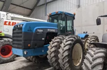 ciągnik ford new holland