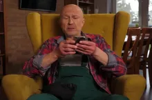 498430