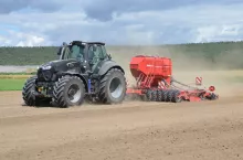 ciągnik uprawa siew