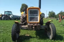 903326
