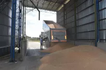 219048