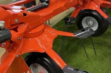 &lt;p&gt;Kuhn wprowadza nową serię przetrząsaczy GF 03 i w największych modelach wzmacnia talerz wirnika.&lt;/p&gt;