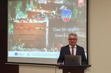 &lt;p&gt;Mirosław Maliszewski podczas konferencji prasowej na targach Food Africa w Kairze mówił o obopólnych korzyściach płynących z handlu Polski z Egiptem&lt;/p&gt;