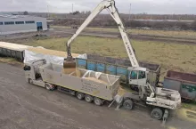 400242