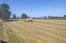 912131