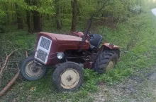 906107