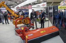 DLG – organizator targów Agritechnica – spodziewa się 2600 wystawców z ponad 50 krajów, którzy rozgoszczą się w 23 halach, w tym w 20 pawilonach krajowych, na ponad 400 000 metrów kwadratowych powierzchni wystawienniczej.