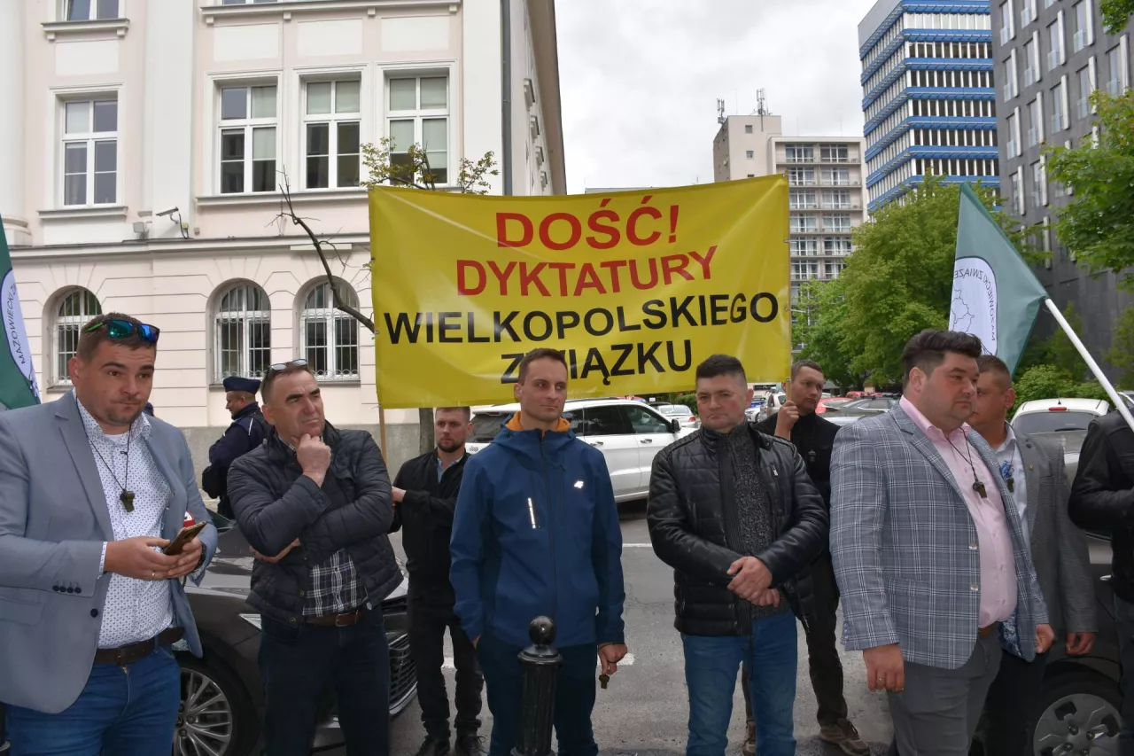 &lt;p&gt;Protest odbył się 18 maja na ulicy Żurawiej w Warszawie czyli w miejscu gdzie w tym dniu obradował zarząd PFHBiPM &lt;/p&gt;