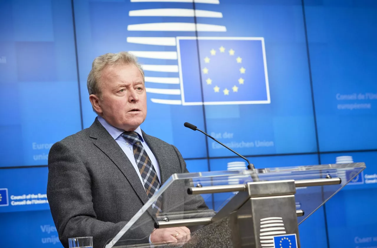 <p>Komisarz Wojciechowski chce uprosić dopłaty bezpośrednie. Jak?</p>