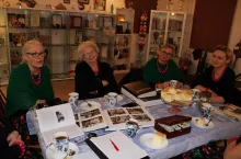 Dzięki pracy KGW w Nowej Wsi Grodziskiej w miejscowości powstała izba pamięci opowiadająca o historii nie tylko wioski, ale całego regionu