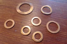 906253