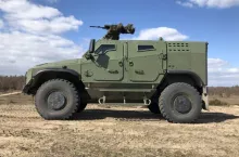 898514