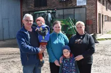 Rolnik ceni sobie stabilną współpracę z OSM Sierpc, tym bardziej, że wcześniej był dostawcą dziś już nieistniejącej spółdzielni mleczarskiej ROTR Rypin