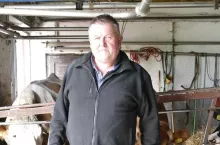 – Ekonomia rządzi się jednak bezlitosnymi zasadami. Obecnie, nie ma nawet kierunku produkcji, który pomógłby przetrwać ten mleczny kryzys, bo pszenica kosztuje przecież zaledwie 740 zł za tonę – stwierdził Bogusław Lisik
