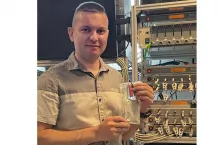 Autorami technologii są naukowcy z Zespołu Technologii Materiałów i Nanomateriałów Wydziału Chemii UJ; zespołem kieruje prof. Marcin Molenda.