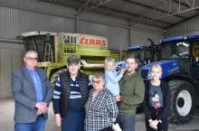 W stadzie są jeszcze mieszańce, głównie z simentalem mlecznym, ale jest ich coraz mniej, a przybywa czystorasowych hf-ów, bo w inseminacji wykorzystywane jest głównie nasienie właśnie tej rasy.