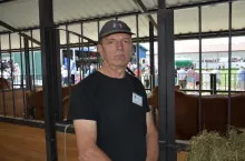 To co cieszy Franciszka Pogorzelskiego, to wysokie stawki, jakie oferuje rynek za sztuki rasy limousine, dlatego jeśli nawet jakaś jałówka lub buhaj nie sprzeda się do hodowli, to jako zwierzę rzeźne również dobrze się spienięża