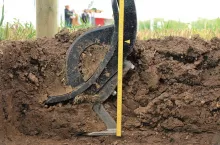 glebosz glebokosc pracy podeszwa pluzna