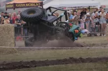 Dramatyczny wypadek ciągnika na Wyścigach Traktorów