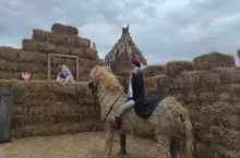 783494