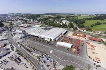 Maszyny i usługi z Grieskirchen niezmiennie cieszą się zainteresowaniem na całym świecie. Potwierdza to wysoki od lat udział eksportu na poziomie 90%.