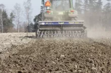 457978
