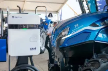 Jednym z istotniejszych wydarzeń wystawy był nowy ciągnik T4 Electric Power, bo to pierwszy w pełni elektryczny traktor użytkowy z funkcjami autonomicznymi.
