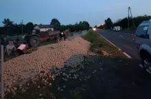 906953