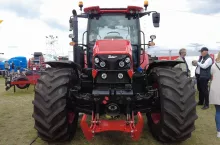 898723