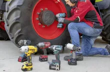 Przetestowaliśmy 6 akumulatorowych kluczy udarowych marek: Bosch, DeWalt, Granit, Hazet, Makita i Milwaukee.