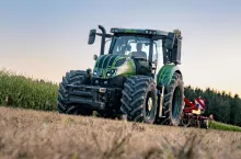 Dzięki napędowi spalinowo-elektrycznemu hybrydowego ciągnika CVT firmie Steyr udało się zintegrować szereg dodatkowych funkcji z technologią ciągnika.