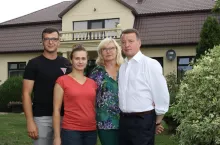 Leszek Galemba już drugą kadencję jest posłem na sejm z Wielkopolski. Jest też właścicielem gospodarstwa i od wielu lat producentem trzody chlewnej.