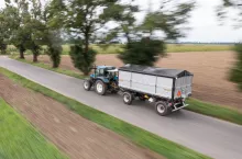 Czternastkę Zasław wyróżniają aluminiowe burty i ciekawe wzornictwo. Z bogatym wyposażeniem podniosło ono cenę do 126 tys. zł netto.