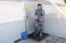 Zapominanie o myciu i dezynfekcji rąk może zwiększyć nawet o 50% ryzyko wprowadzenia patogenów do chlewni