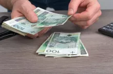 508751