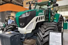 898951