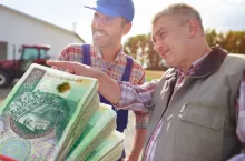 Resor rolnictwa wymienia pomoc dla rolników. Czy wśród listy znajdą się wakacje kredytowe?