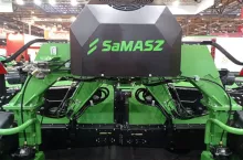 899004