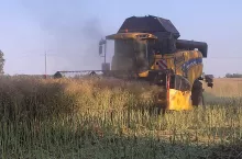 912810