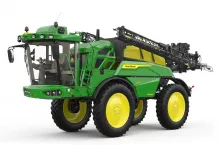 Układ kierowania czterema kołami i ich wąski rozstaw gwarantują wewnętrzny promień skrętu, który wynosi tylko 3,8 m.