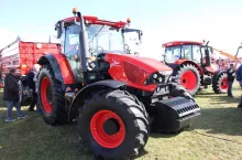 899241