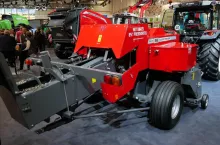 899232