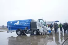 Na pokazach sporządzania TMR-u dla krów zaprezentowano pracę samojezdnego 4-ślimakowego wozu poziomego Blattin King Lion o pojemności​ 13 m3