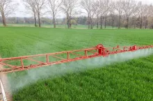 Ochrona zbóż - oprysk