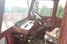 907963