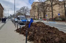 Protest rolników pod Urzędem Wojewódzkim w Poznaniu.