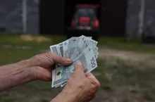 „Trzynasta emerytura” z KRUS już w kwietniu! Ile pieniędzy dostaną rolnicy?