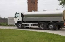 Które mleczarnie muszą ciąć ceny mleka w skupie?