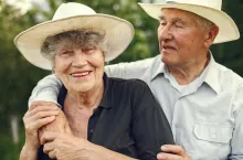 Badania mówią, że warto starać się nie tylko o to, żeby samemu mieć dobre samopoczucie. Okazuje się, że naszemu zdrowiu bardzo sprzyja też posiadanie szczęśliwego partnera